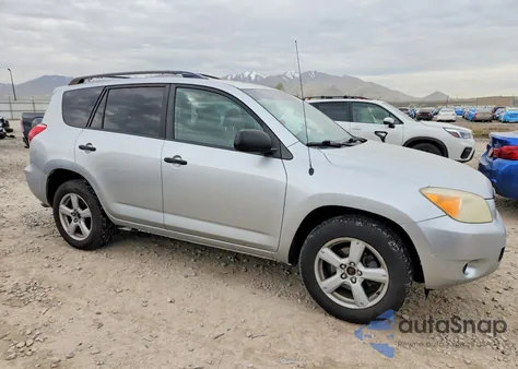 2007 Toyota Rav4 Base из США, поврежденный, VIN JTMBK33V476020691